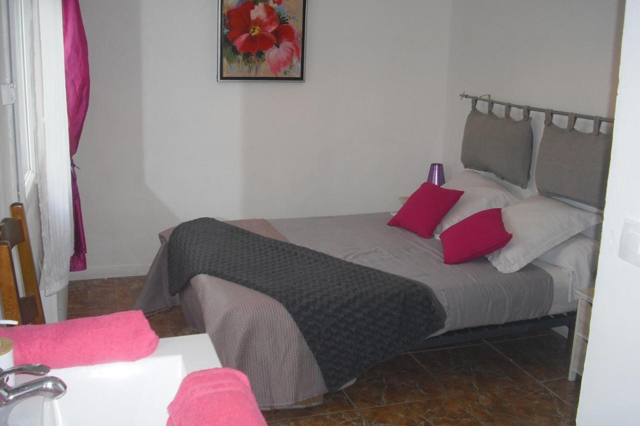 Apartamento Lou Mas Li Pitchoun "Le Prunier " Gordes Exterior foto
